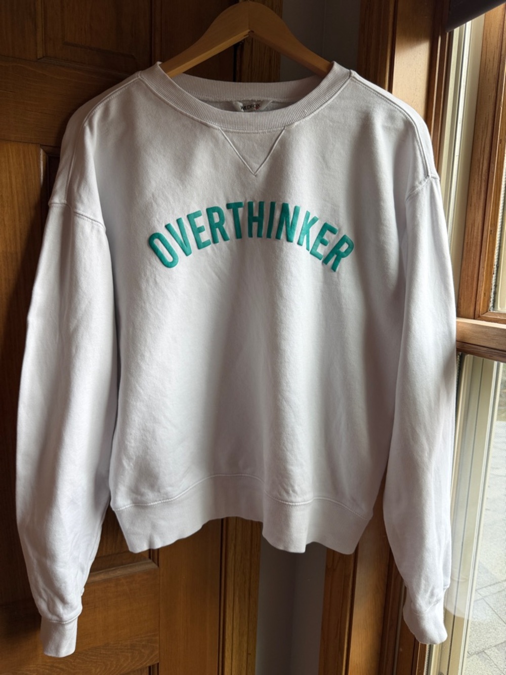 Wildfox White "Overthinker" Graphic Sweatshirt - Teal Lettering Size Small